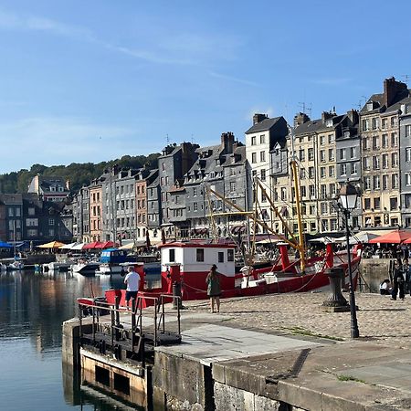 Appartement les hirondelles Honfleur Extérieur photo