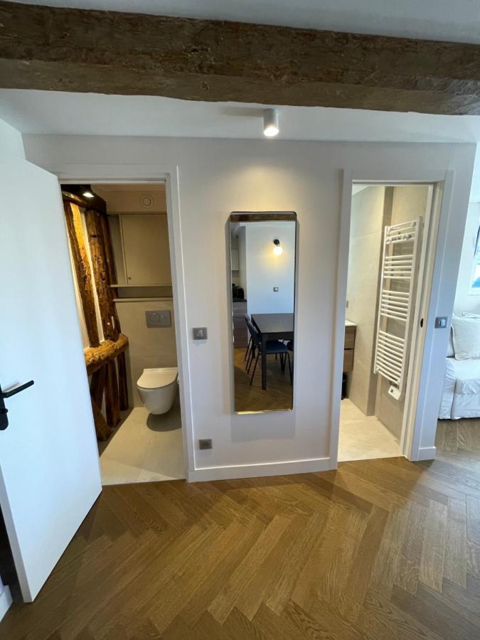 Appartement les hirondelles Honfleur Extérieur photo