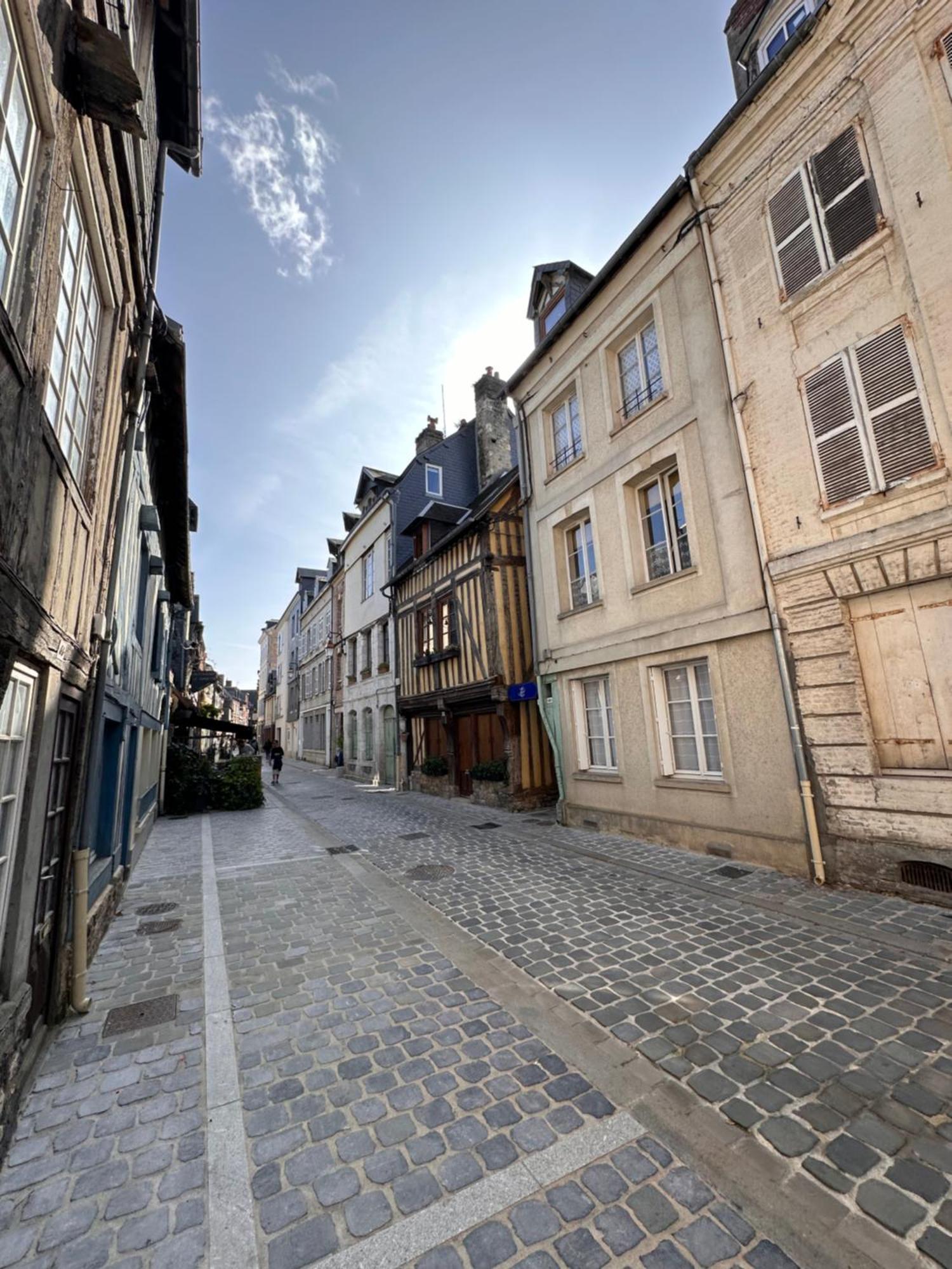Appartement les hirondelles Honfleur Extérieur photo